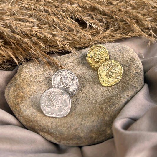 Stafilos stubs | earrings