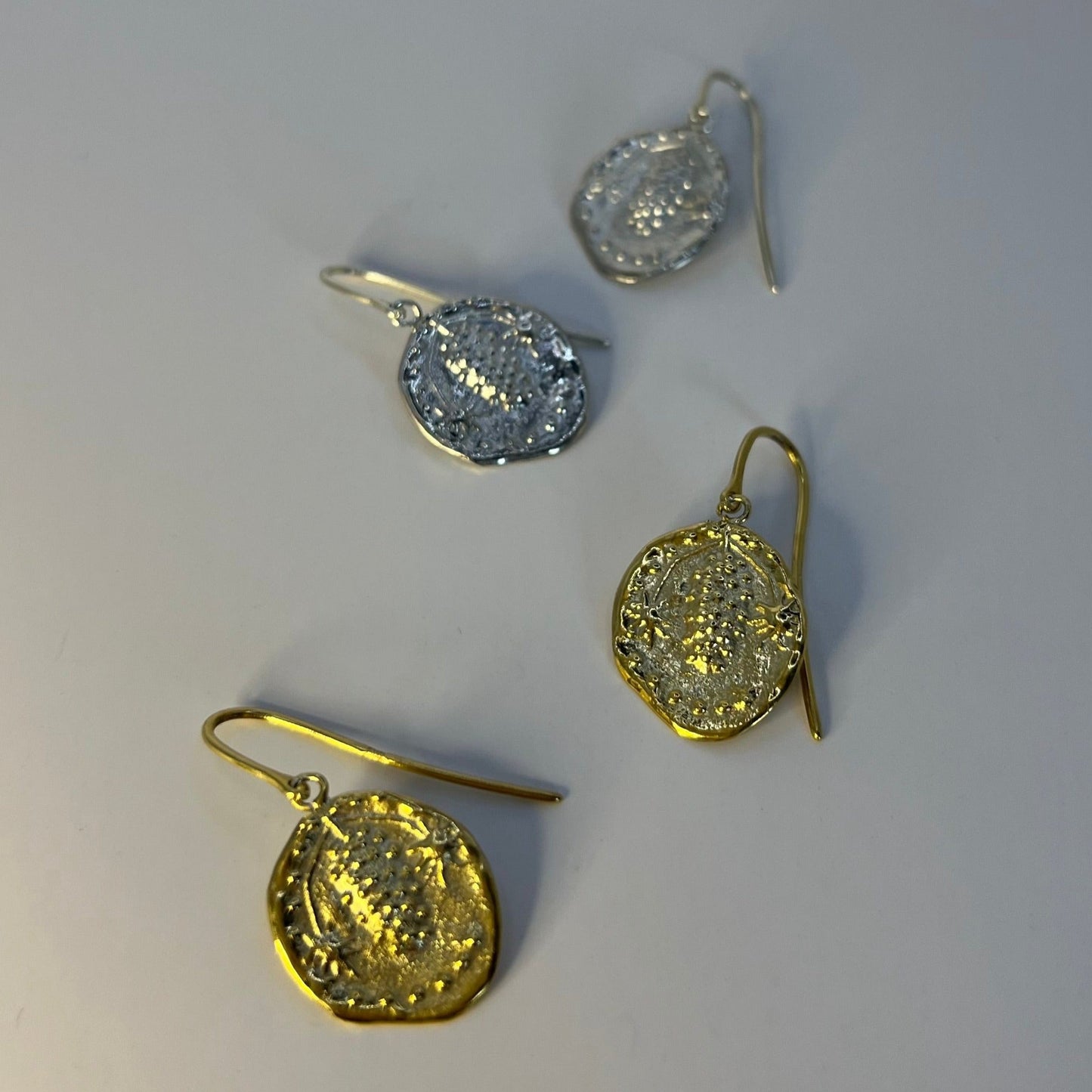 Hook Stafilos | earrings