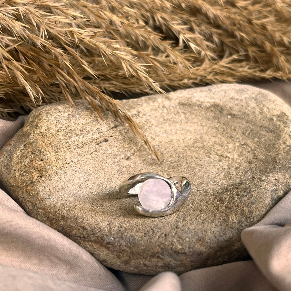 Mother of pearl | ring