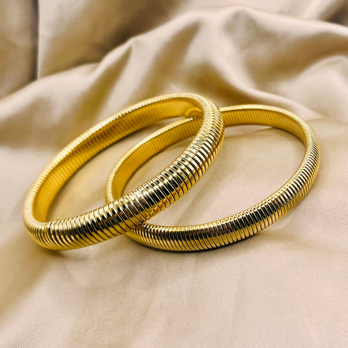 Serpent Bangle | bracelet